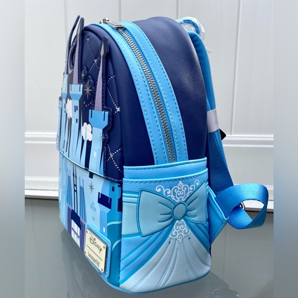 Cinderella Castle♠️Glow In The Dark Backpack main image 5